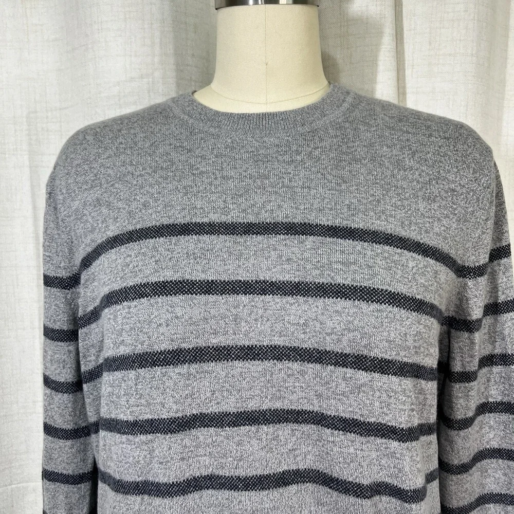 Banana Republic Pima Cotton Cashmere‎ Sweater Mens Large Gray Striped Preppy